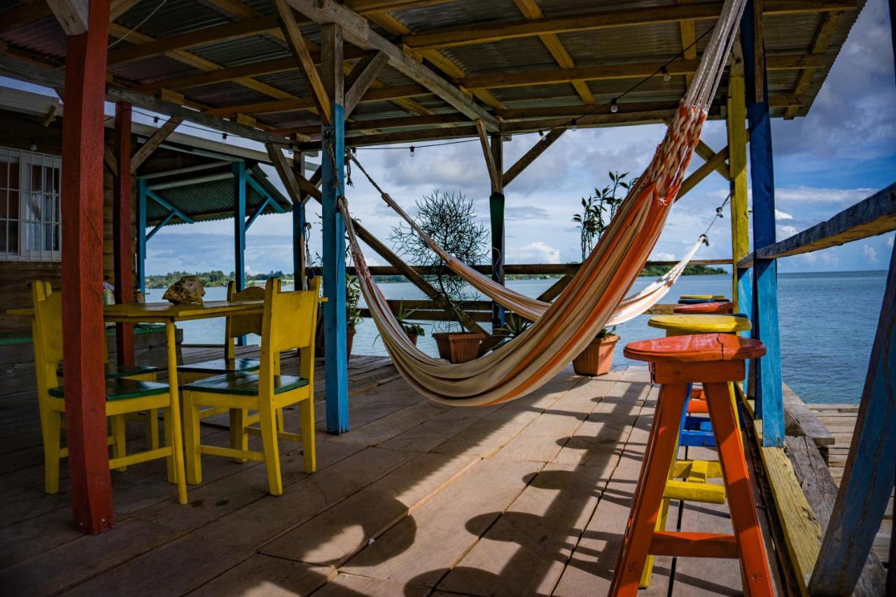 Hostal On The Sea Bocas del Toro Exterior photo