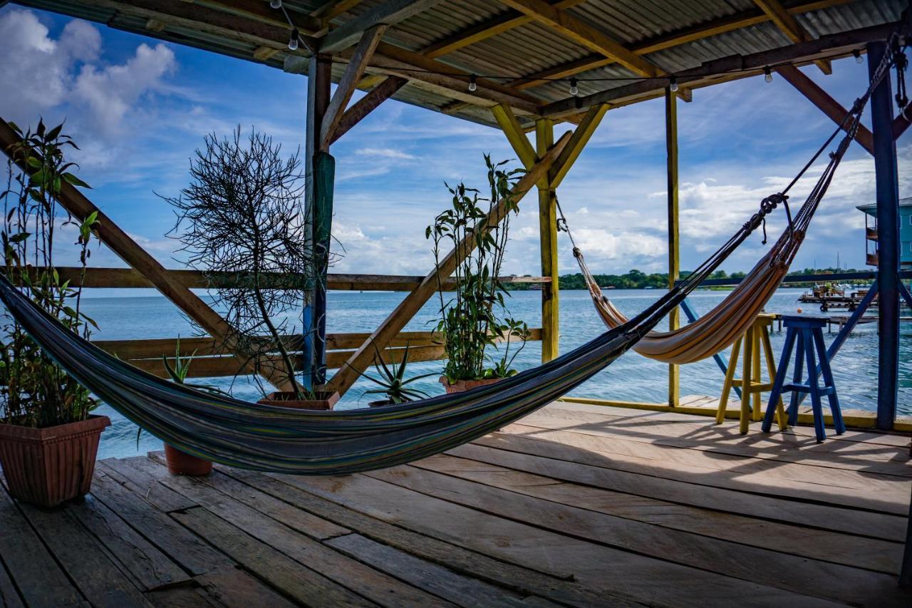 Hostal On The Sea Bocas del Toro Exterior photo